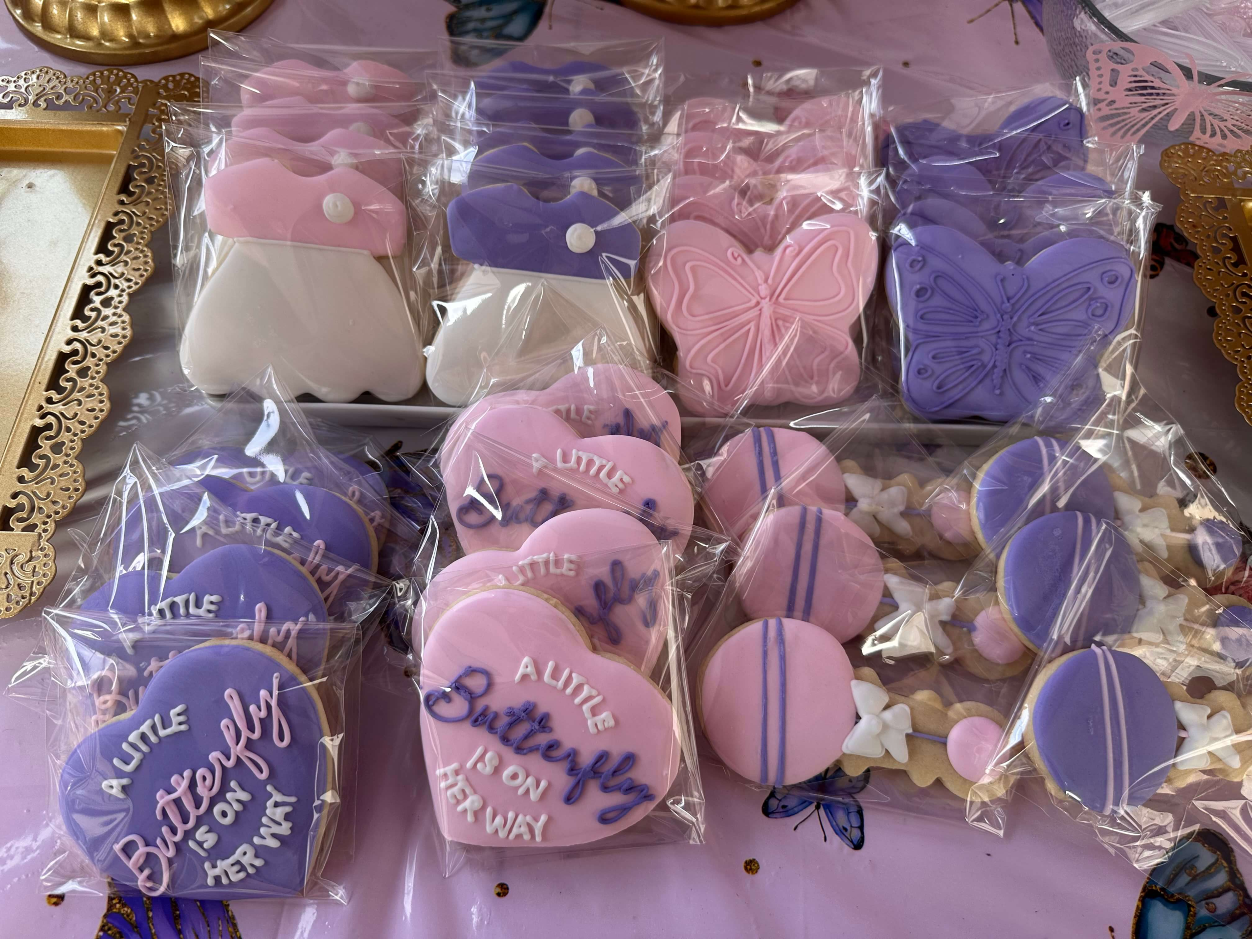 Cookies by Mady custom cookies